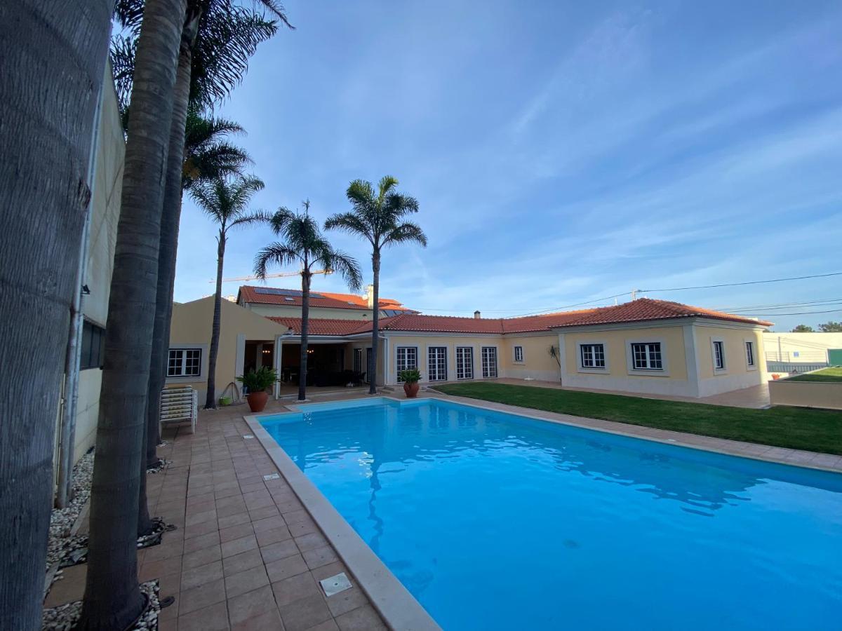 B&B With Heated Pool เซามาร์ทินโญโดปอร์โต ภายนอก รูปภาพ